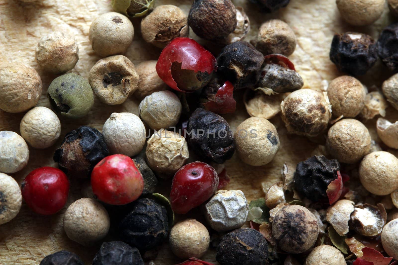 colored peppercorns