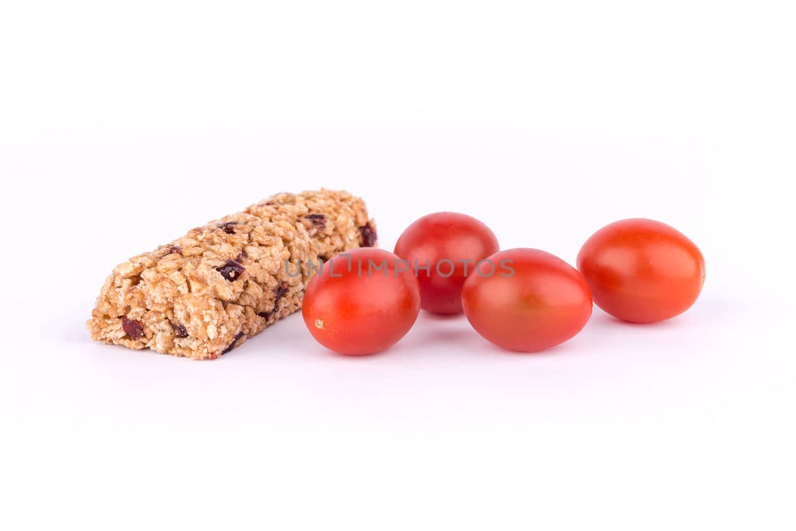 Cereal bars with red fruits.