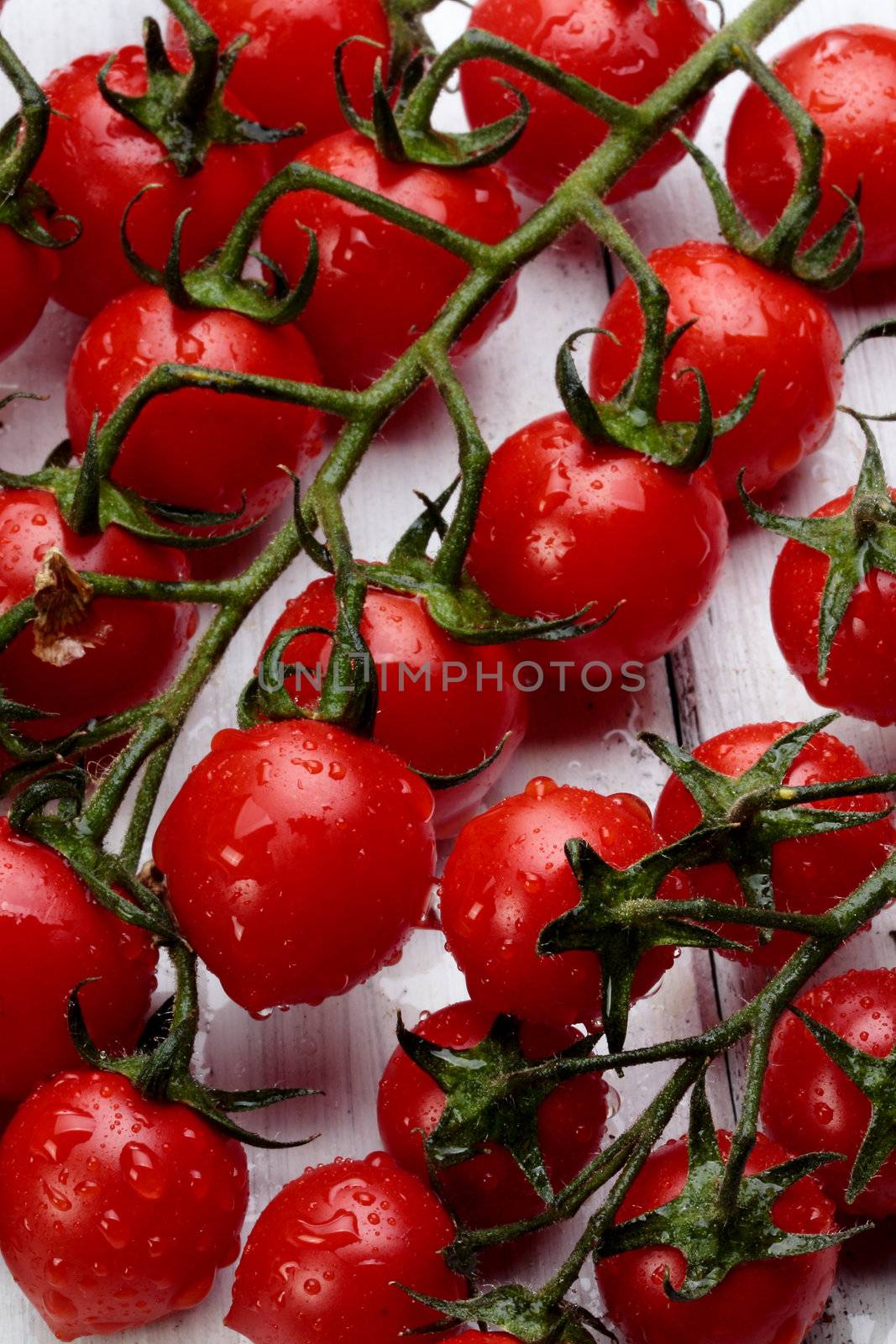 cherry tomatoes by maxg71