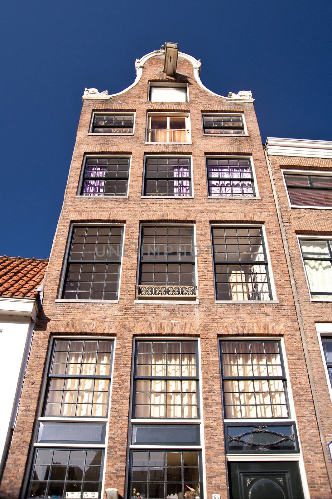 scene in the old town of amsterdam, netherlands