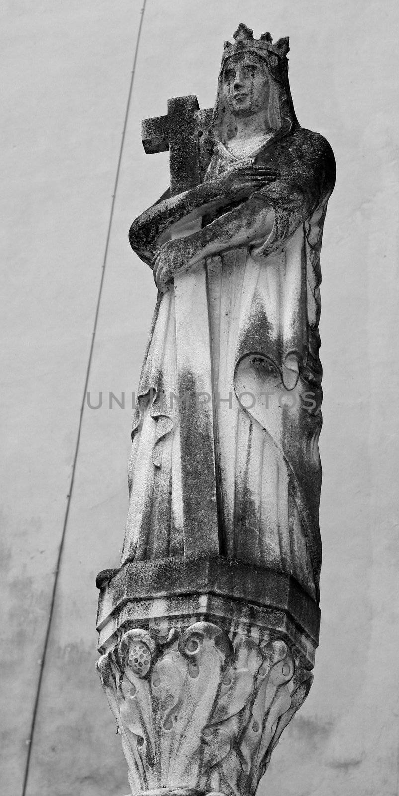 ancient fountain in Belluno dedicated to Santa Maria dei Battuti