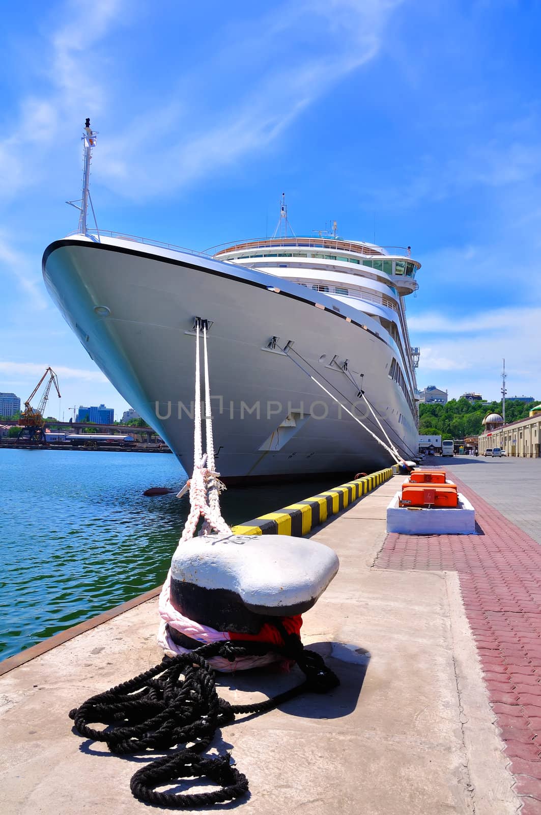 cruise liner by vetkit
