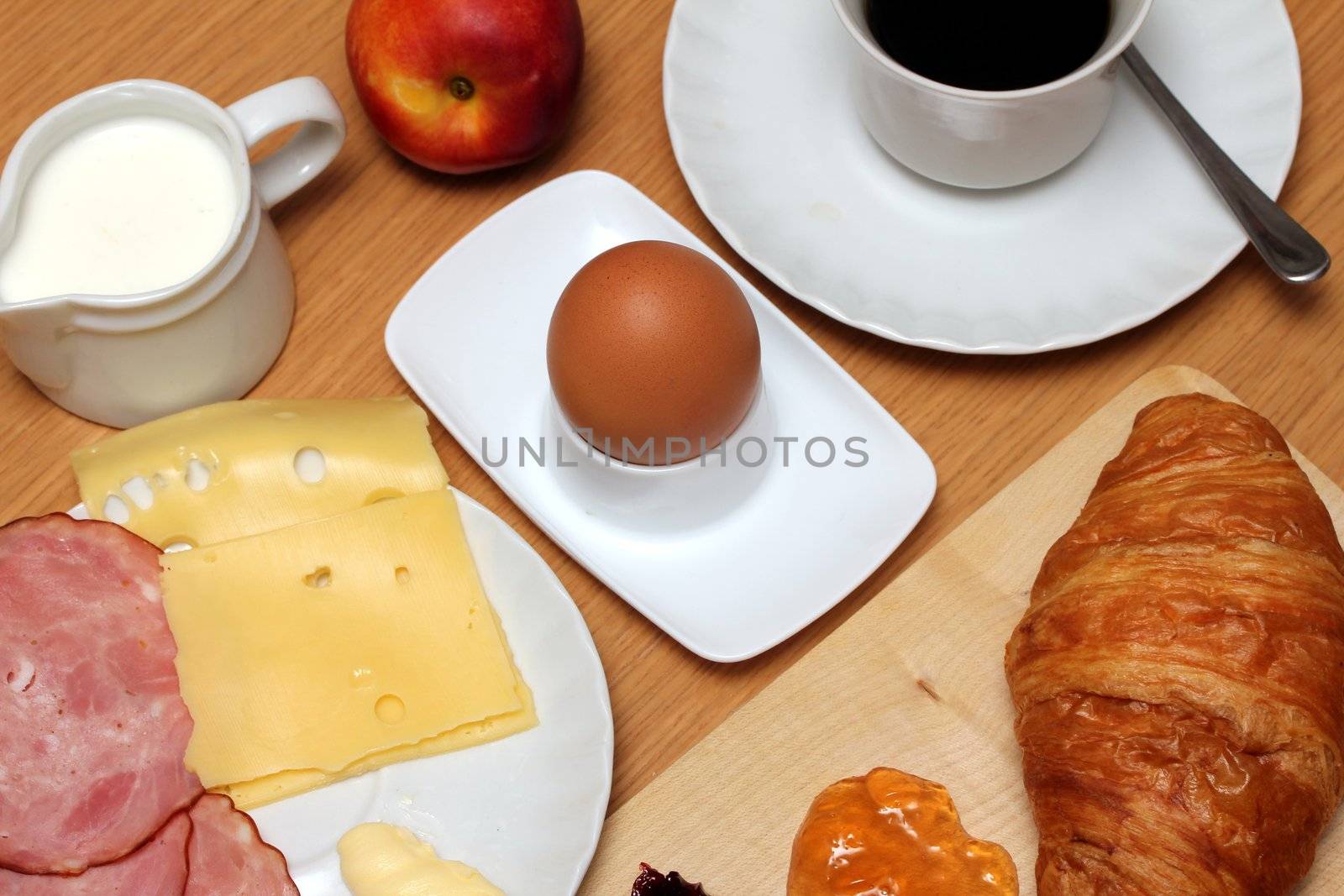 breakfast table by Teka77