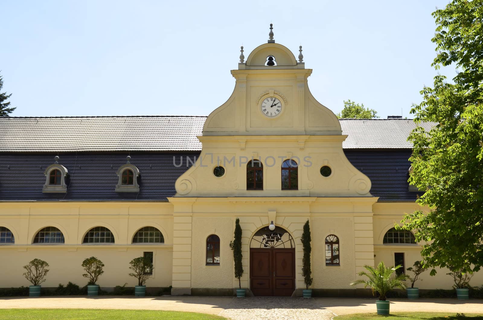 Beautifully maintained grange buildings, belong to the complex Muskauer Park are located close to the castle of Prince Hermann Pueckler-Muskau. Muskauer Park is part of UNESCO World Heritage Site. It is located on Both Sides of the Neisse River which is the Polish and German border.