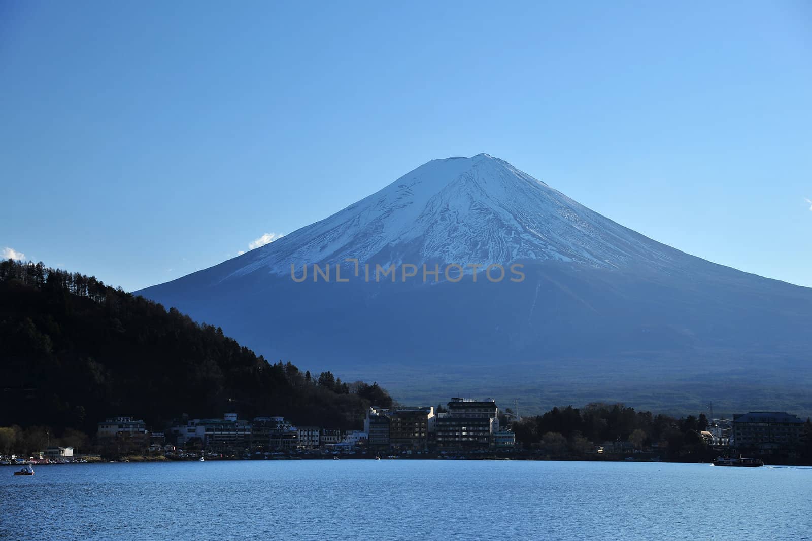 mount fuji with lake by porbital