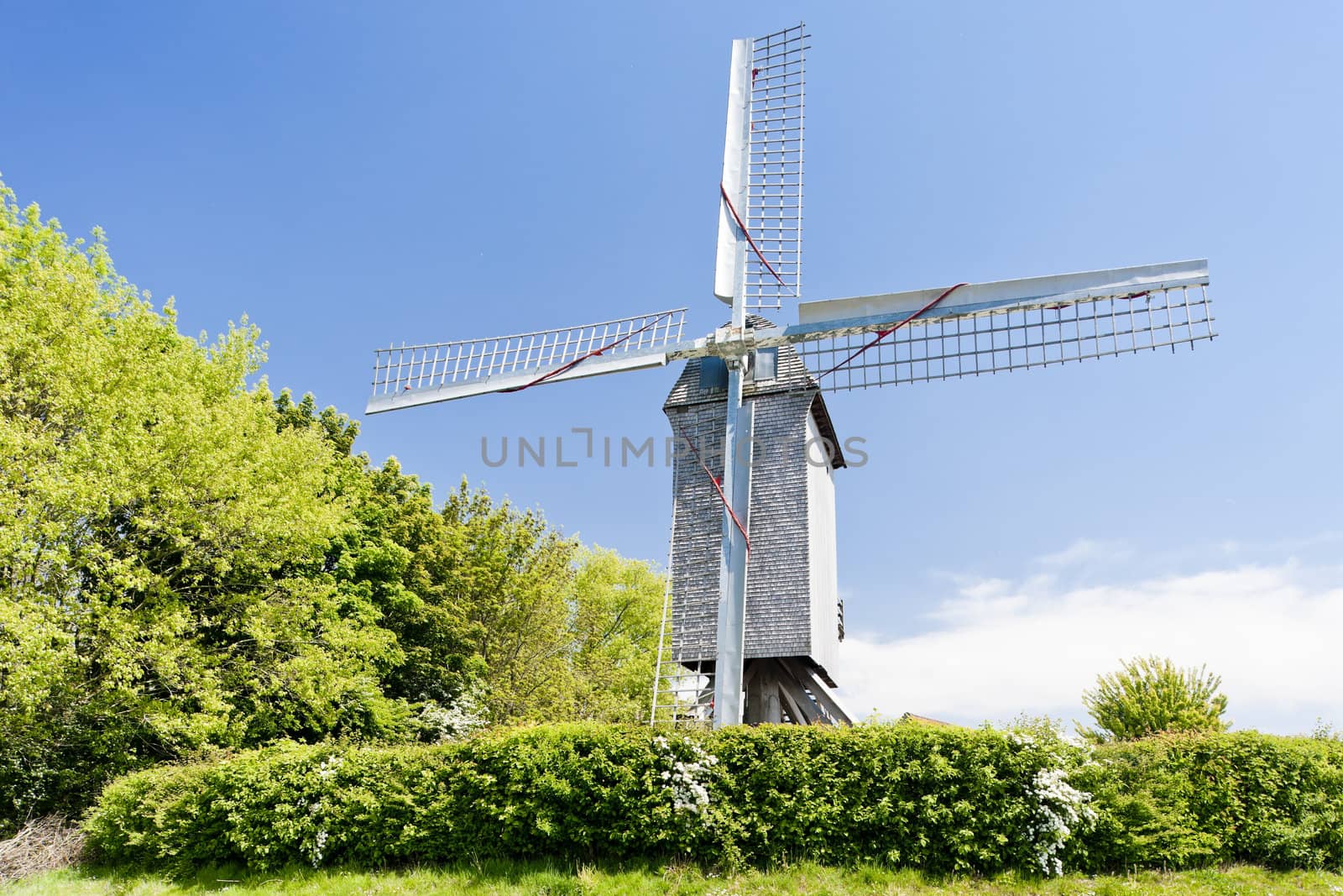 windmill of Terdeghem, Nord-Pas-de-Calais, France by phbcz