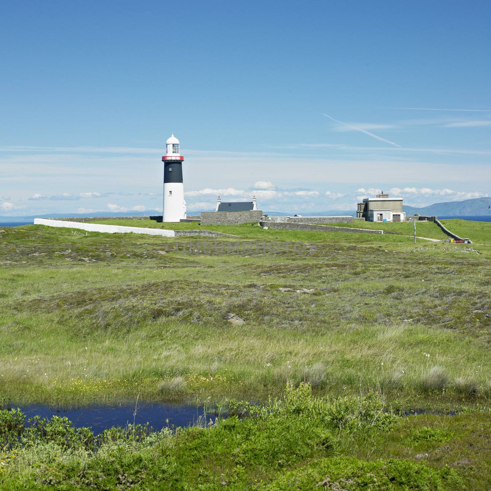 lighthouse, Rathlin Island, Northern Ireland by phbcz