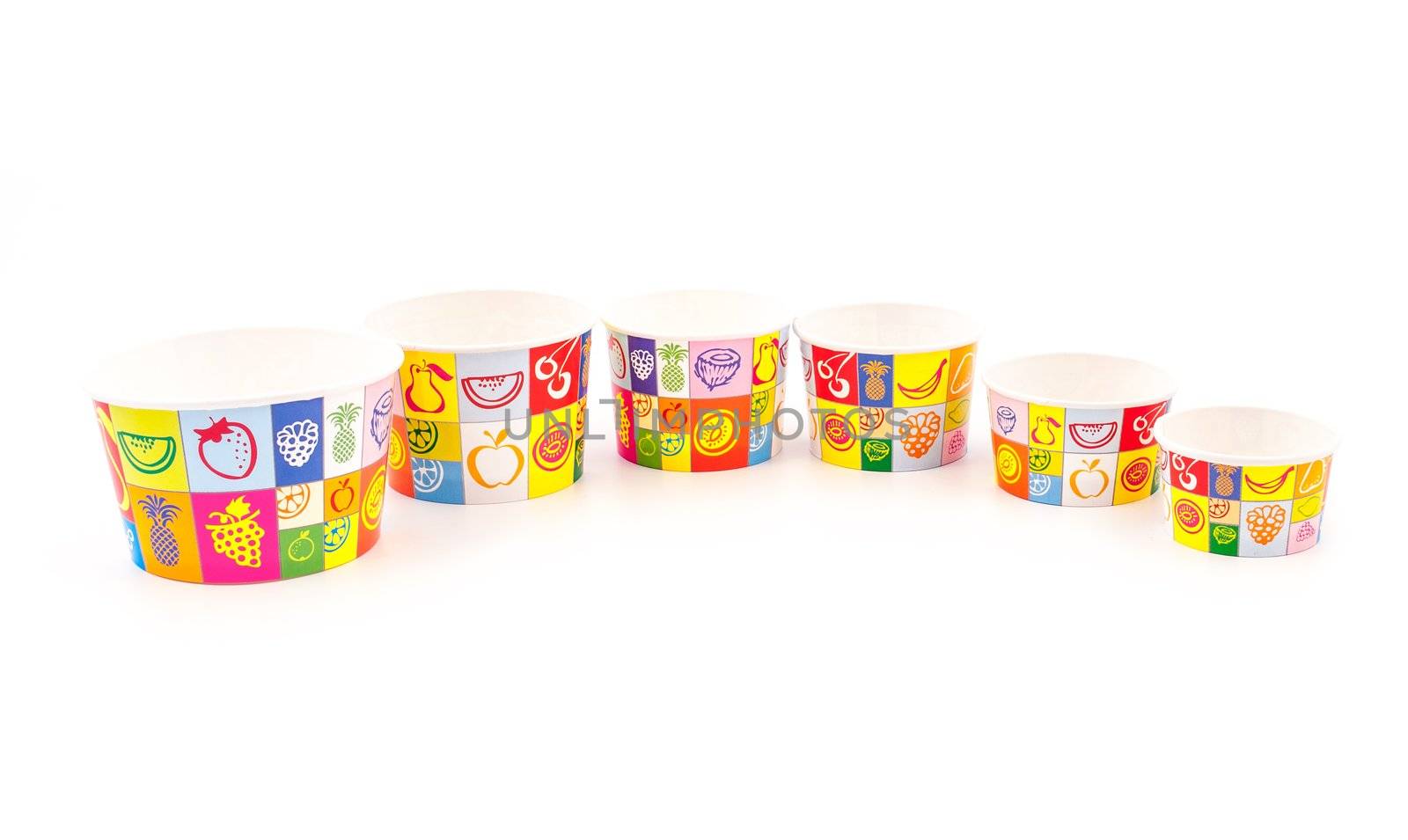 Colorufl design Ice cream paper cups by rigamondis