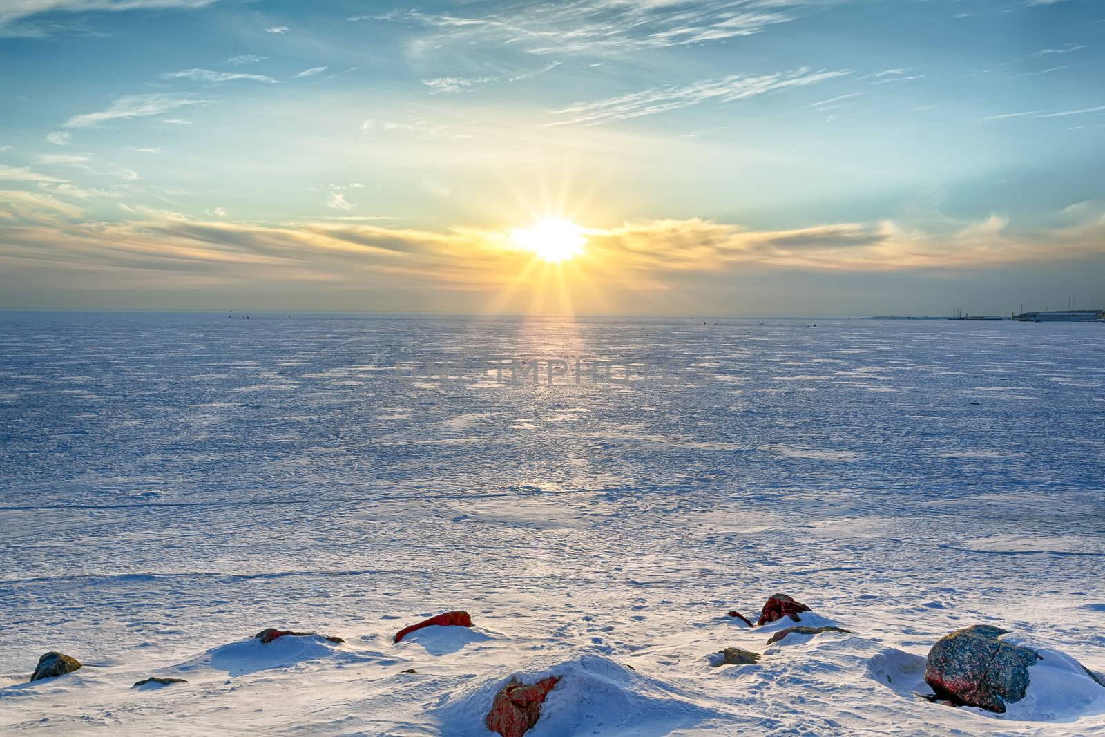 Sunny winter evening in the Gulf of Finland, St. Petersburg