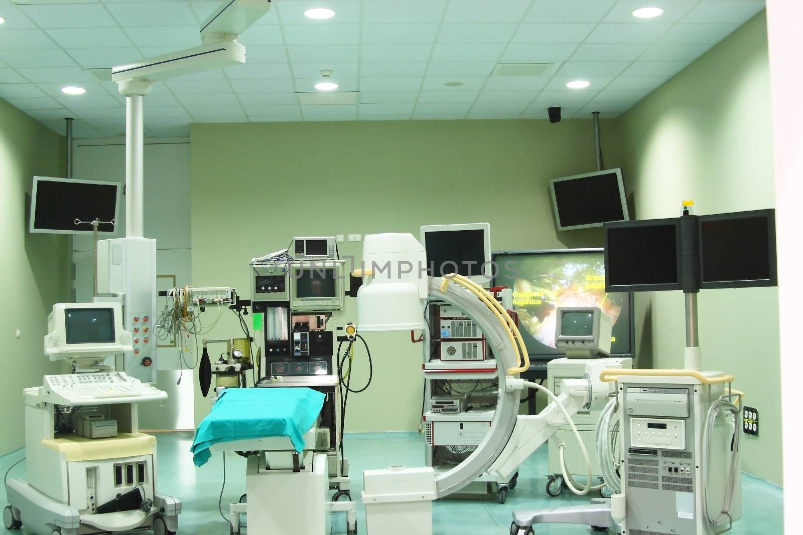 modern operating theater for the investigation of new techniques of minimally invasive surgery