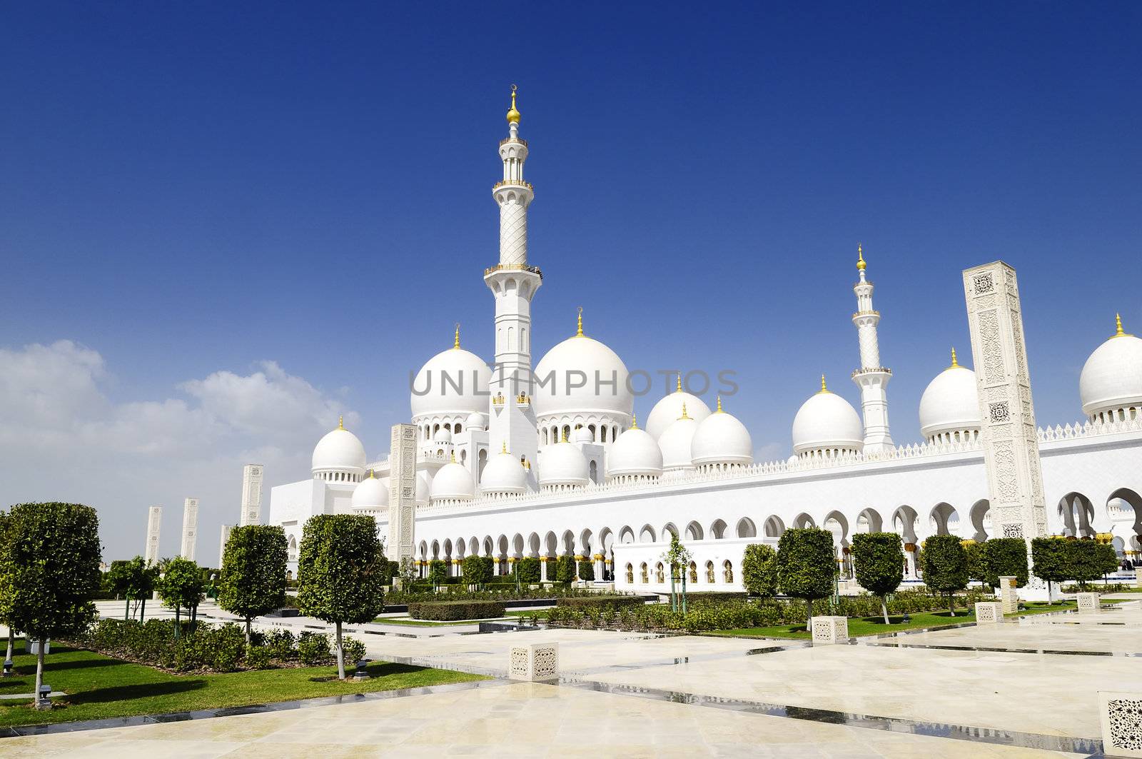 Abu Dhabi Sheikh Zayed White Mosque