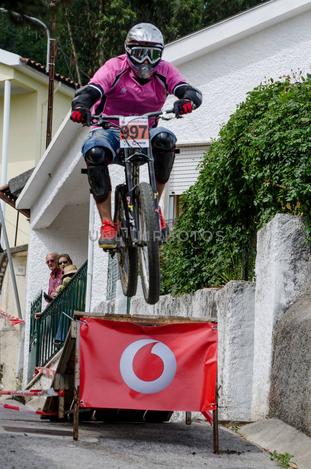 PENACOVA, PORTUGAL - MAY 27: Diogo Santos during the Taca de Portugal Downhill Urbano Vodafone on may 27, 2012 in Penacova, Portugal.