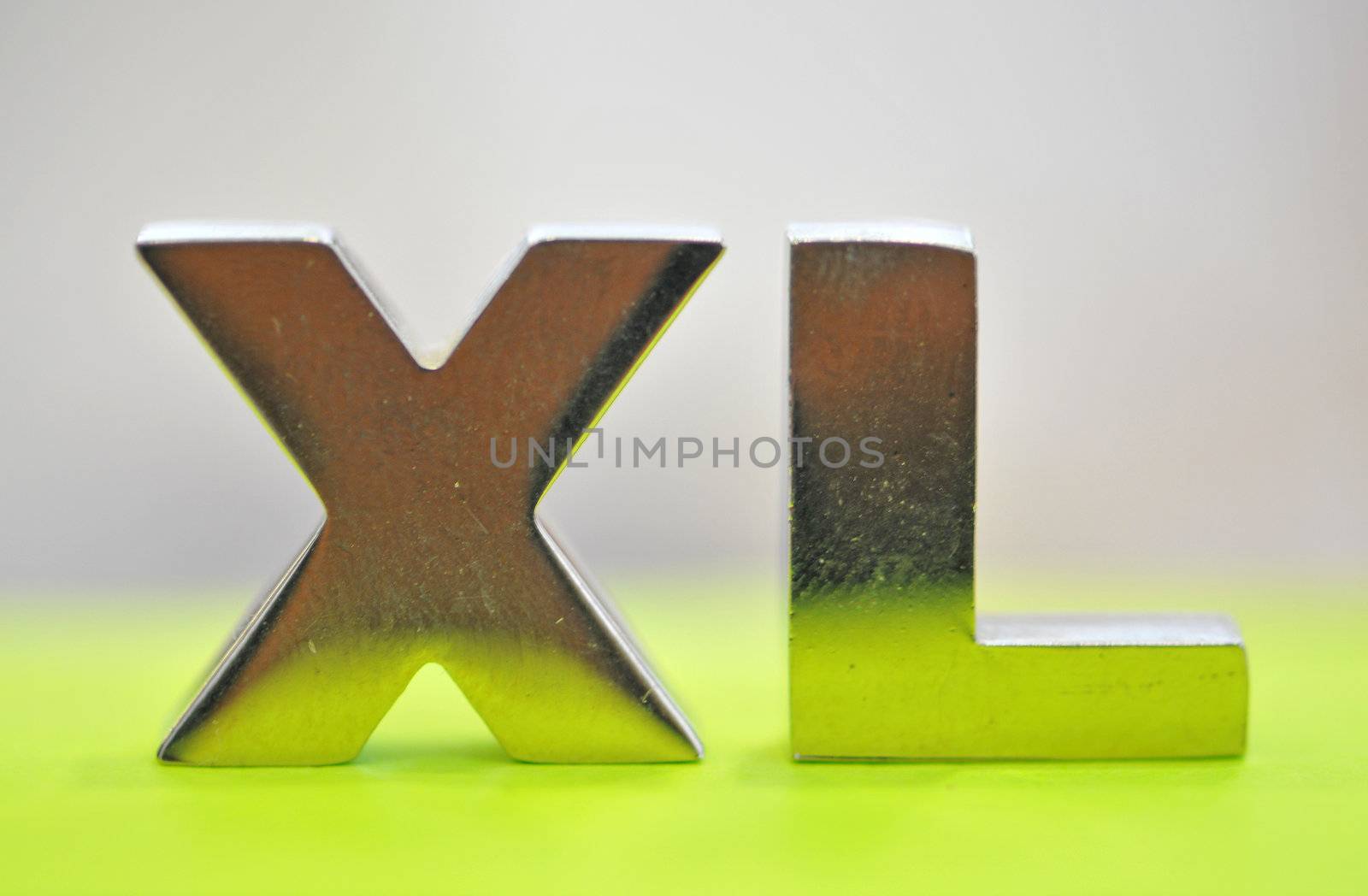 xl sign, colored labels on the artistic shot