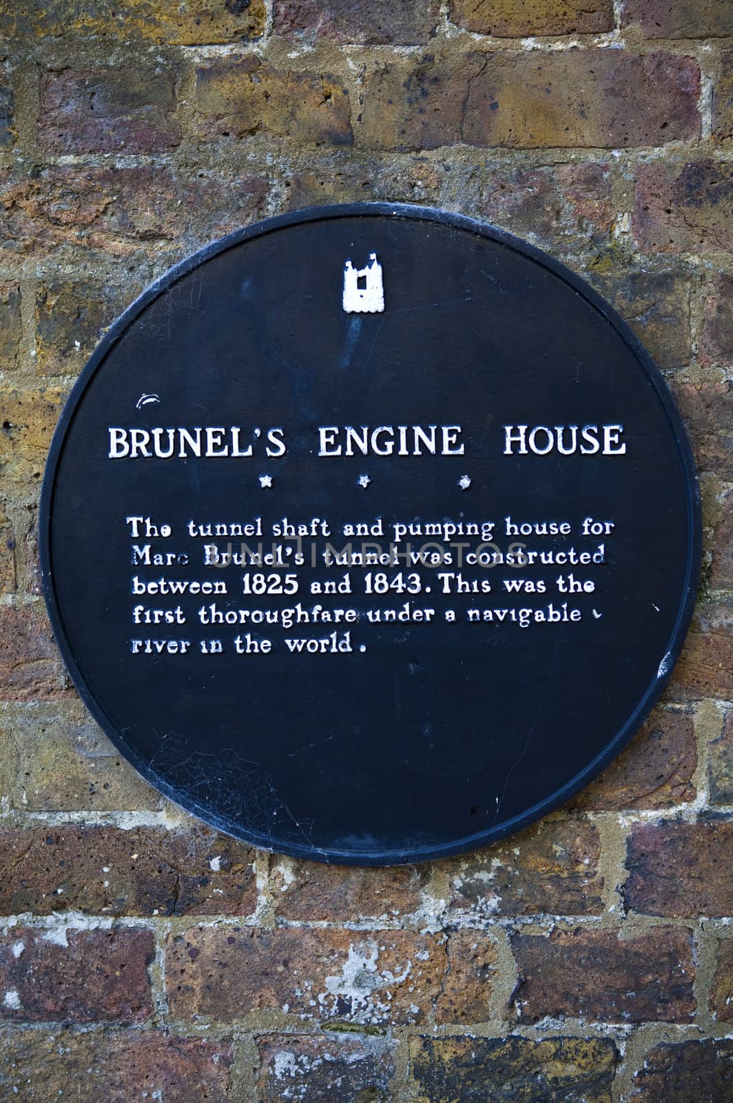 Plaque marking the location of Brunel's Engine House in London.