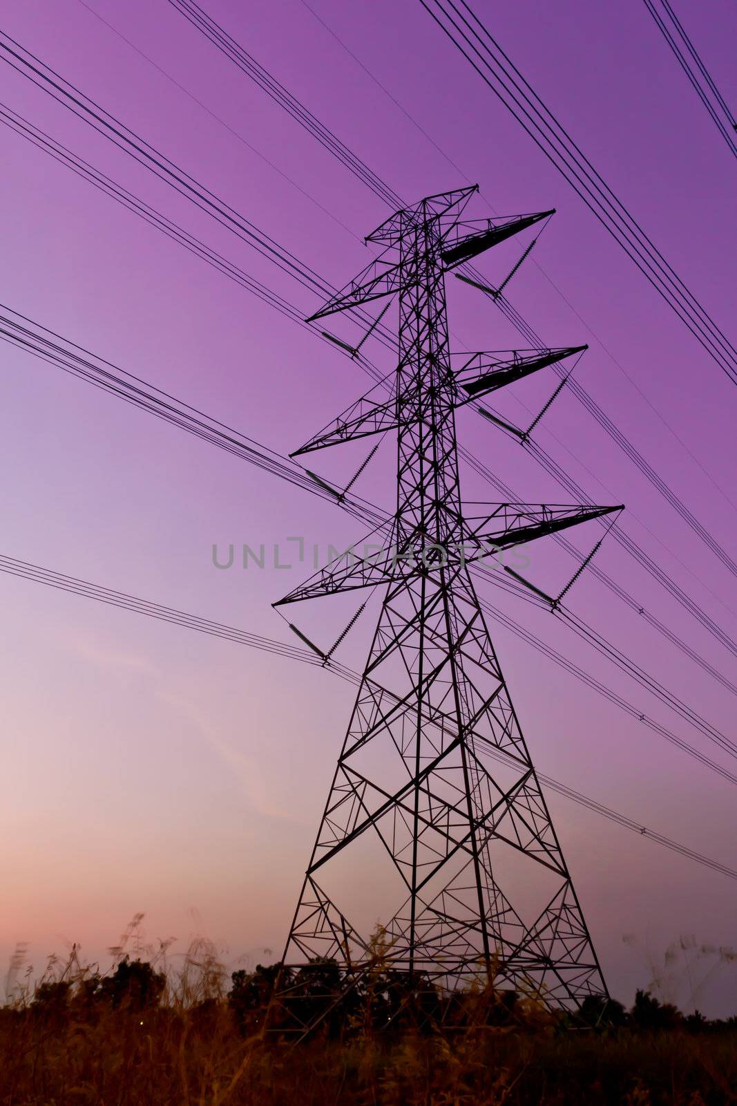 electrical high voltage power pylon by tungphoto