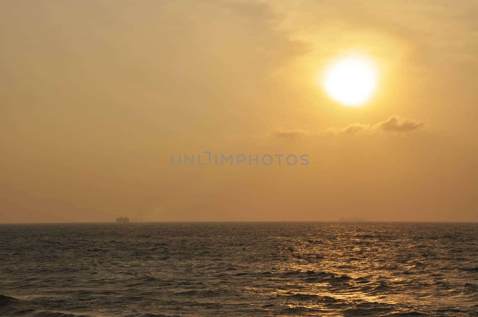 Sunset at the ocean in Sri Lanka by kdreams02