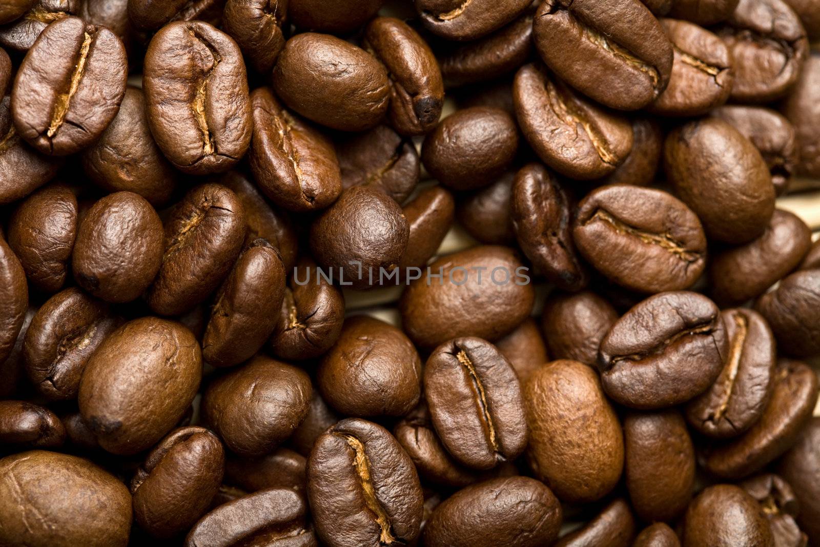 roasted coffee beans background