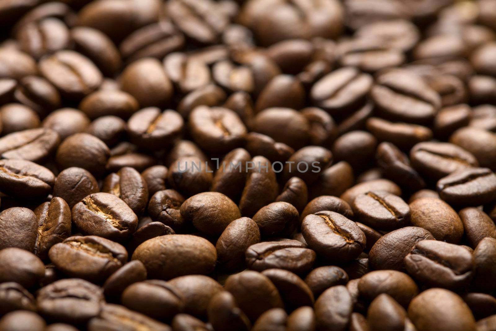 roasted coffee beans background