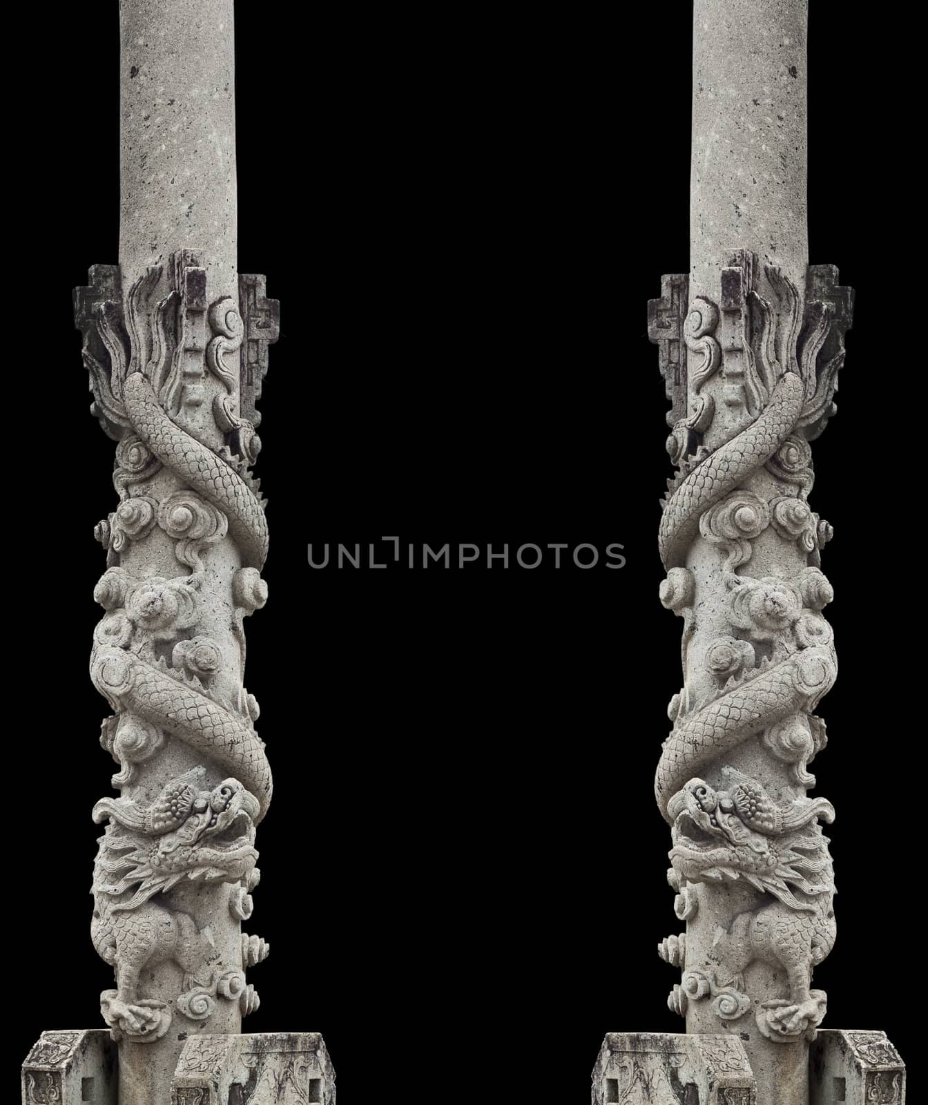 dragon stone pole, Chinese architecture built into the temples in Thailand.