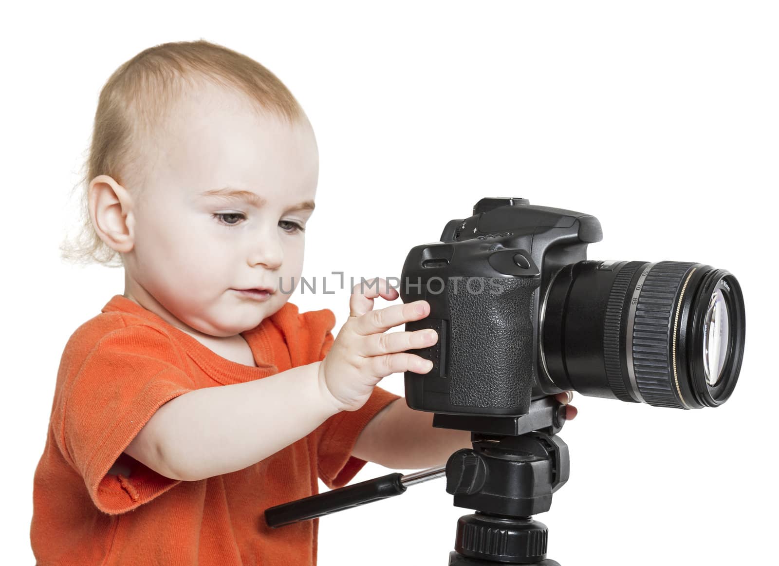 young child with digital camera by gewoldi