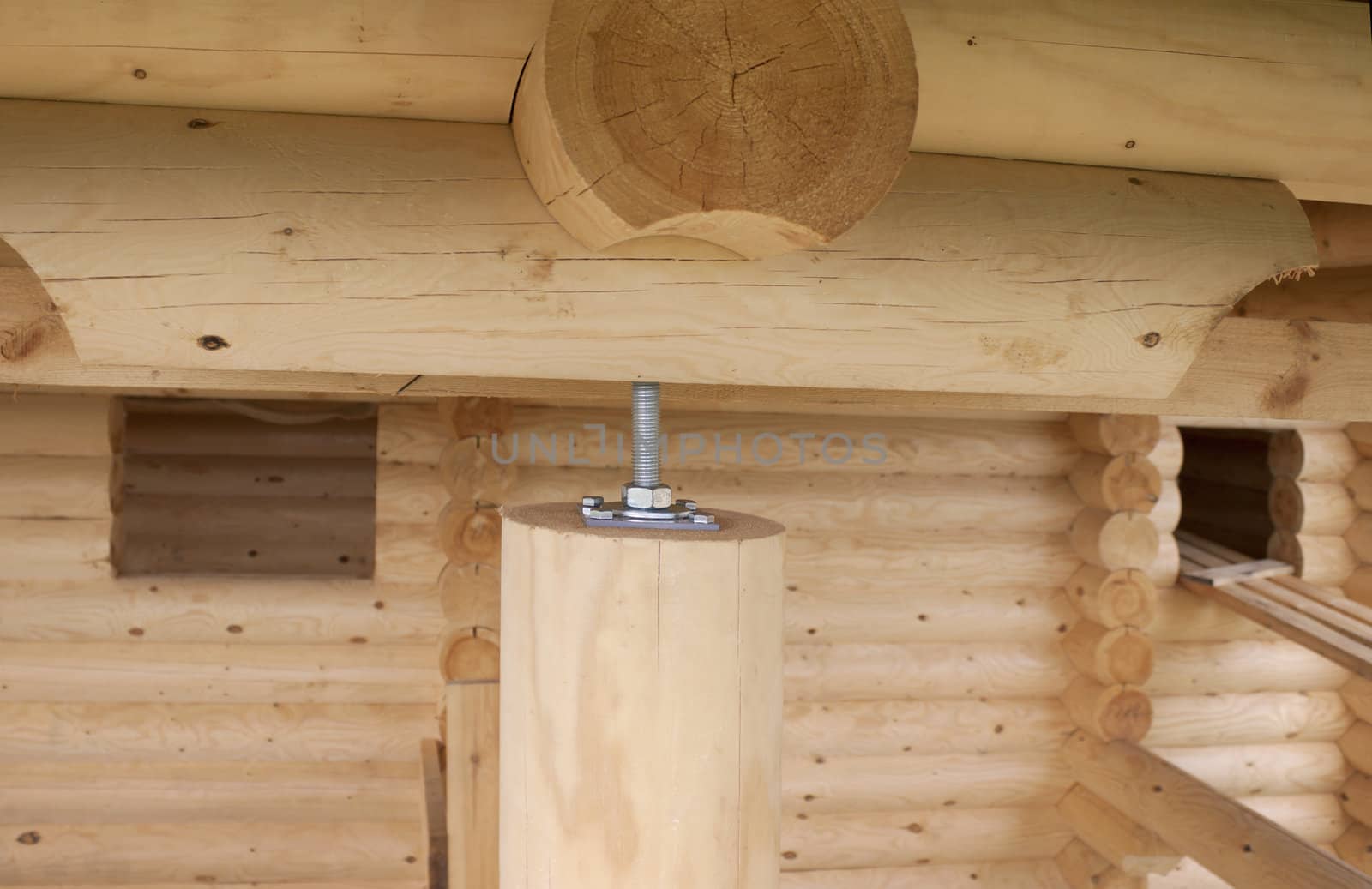 Metal part in the construction of wood