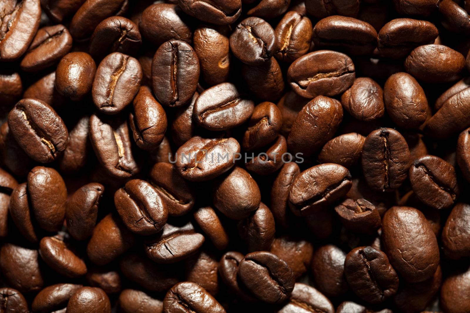 roasted coffee beans background
