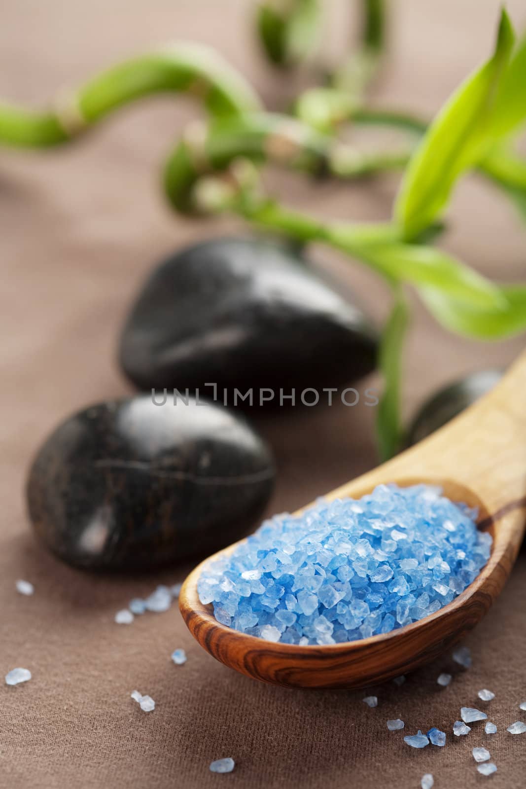 herbal salt and spa stones