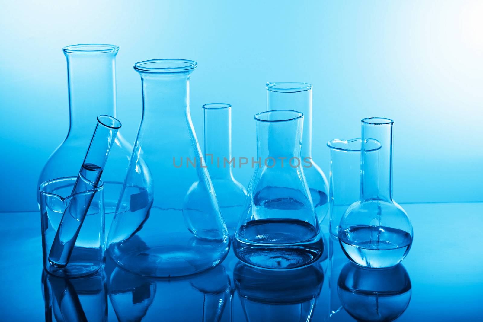 chemical laboratory equipment 