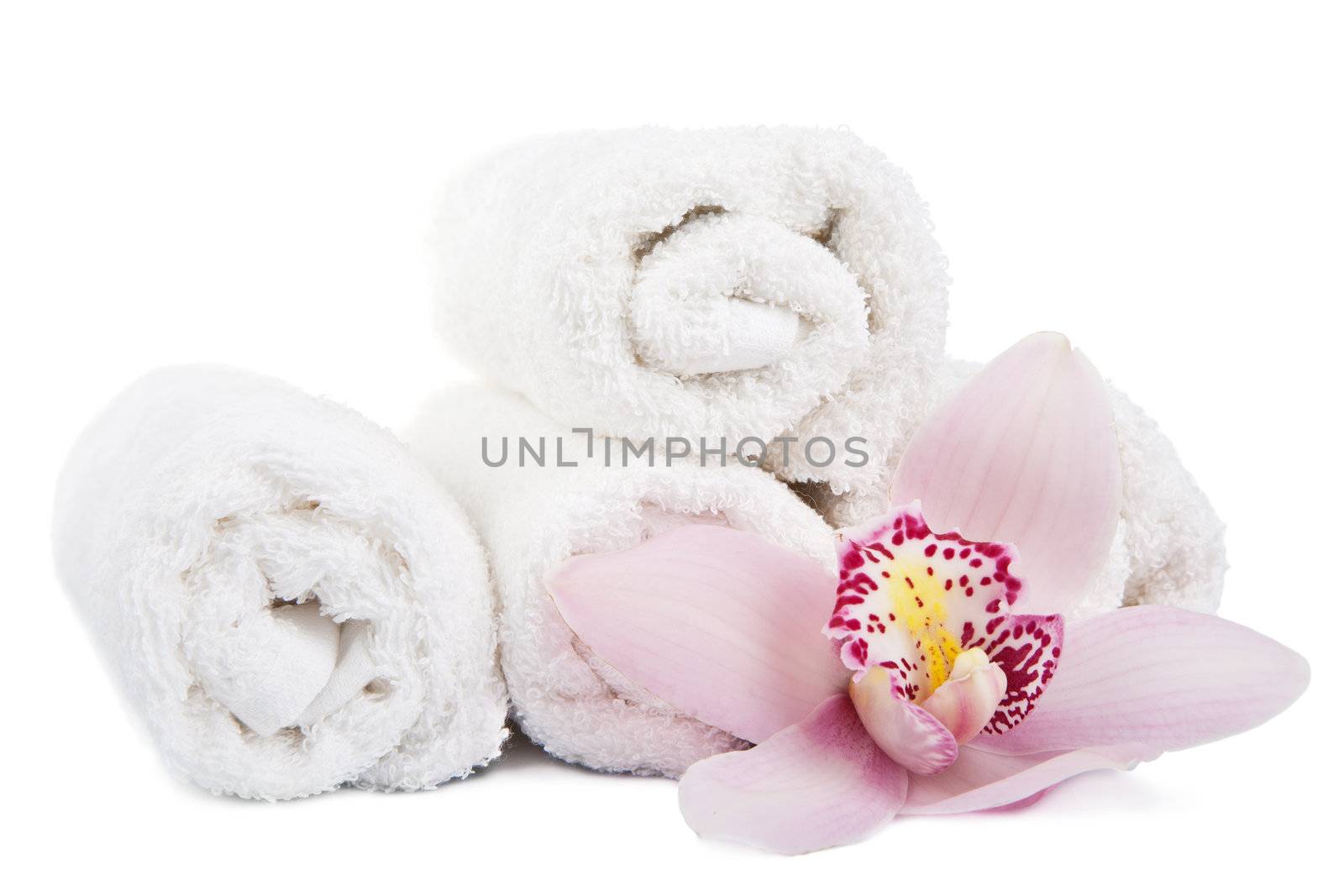 flower and towels 