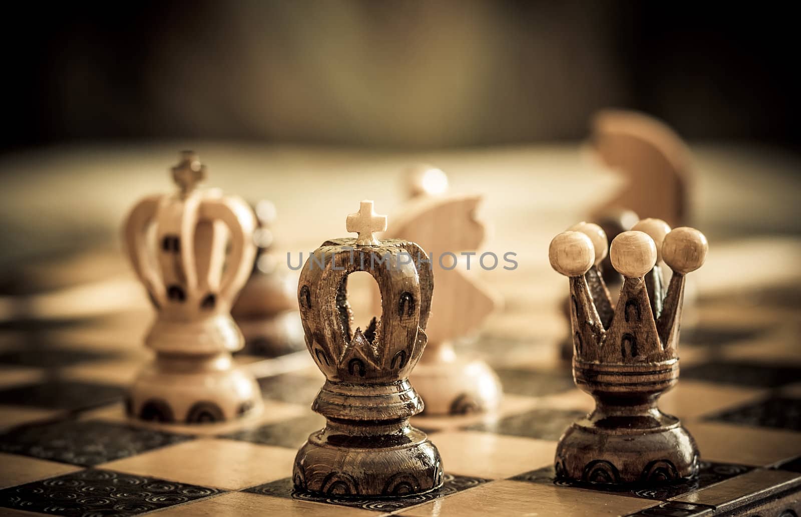 chess with focus to black king and queen