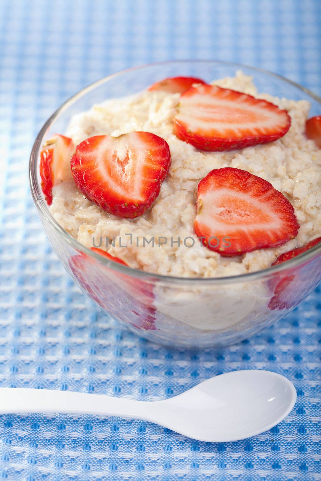 porridge with fresh strawberry 