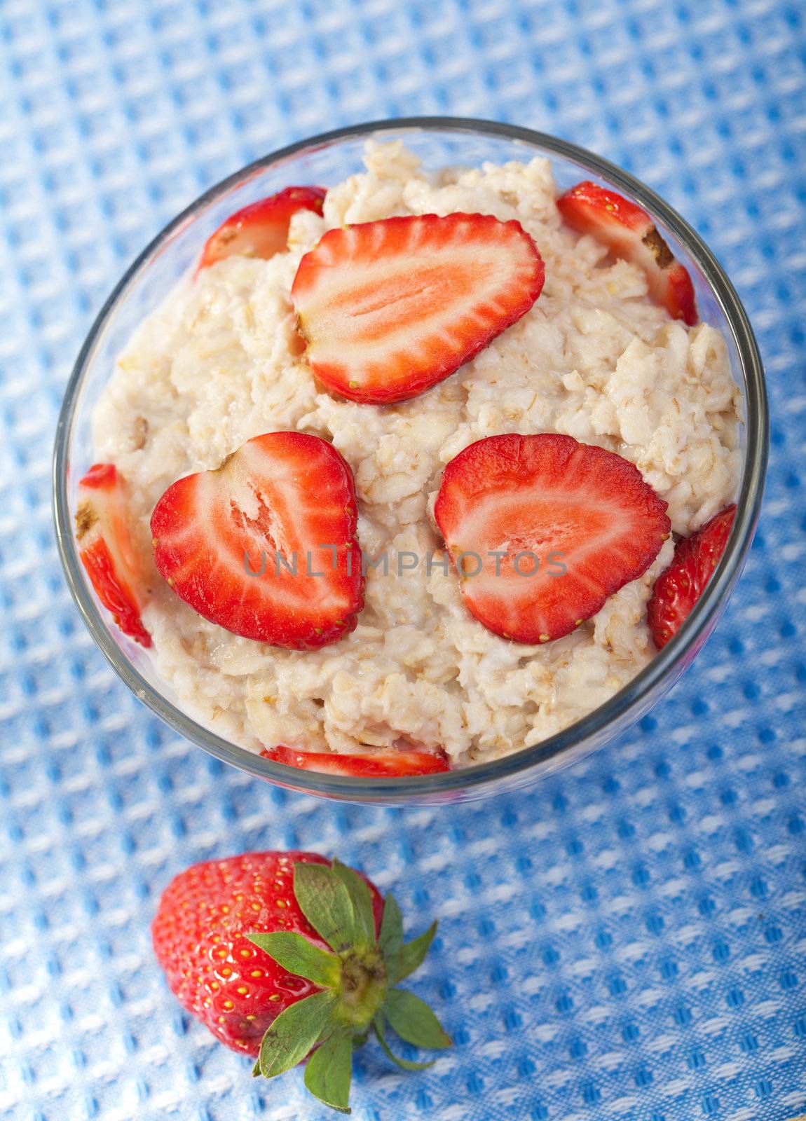 porridge with fresh strawberry 