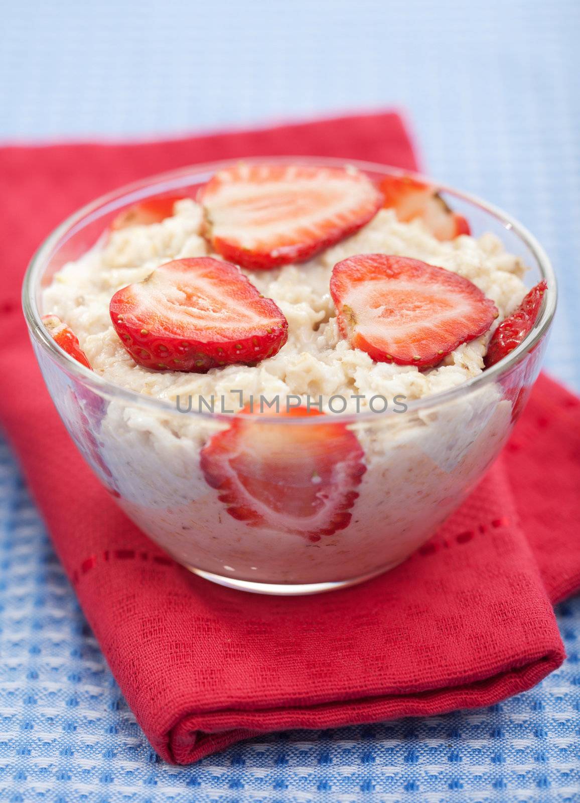 porridge with fresh strawberry 