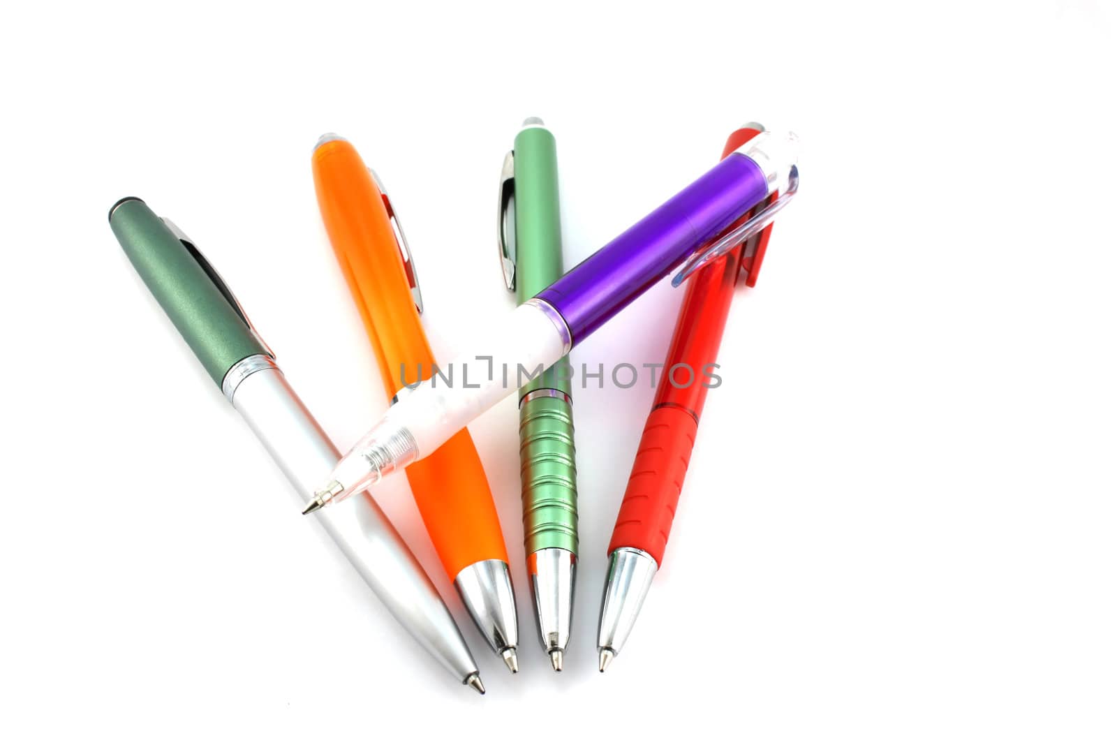 Color ball-point pen