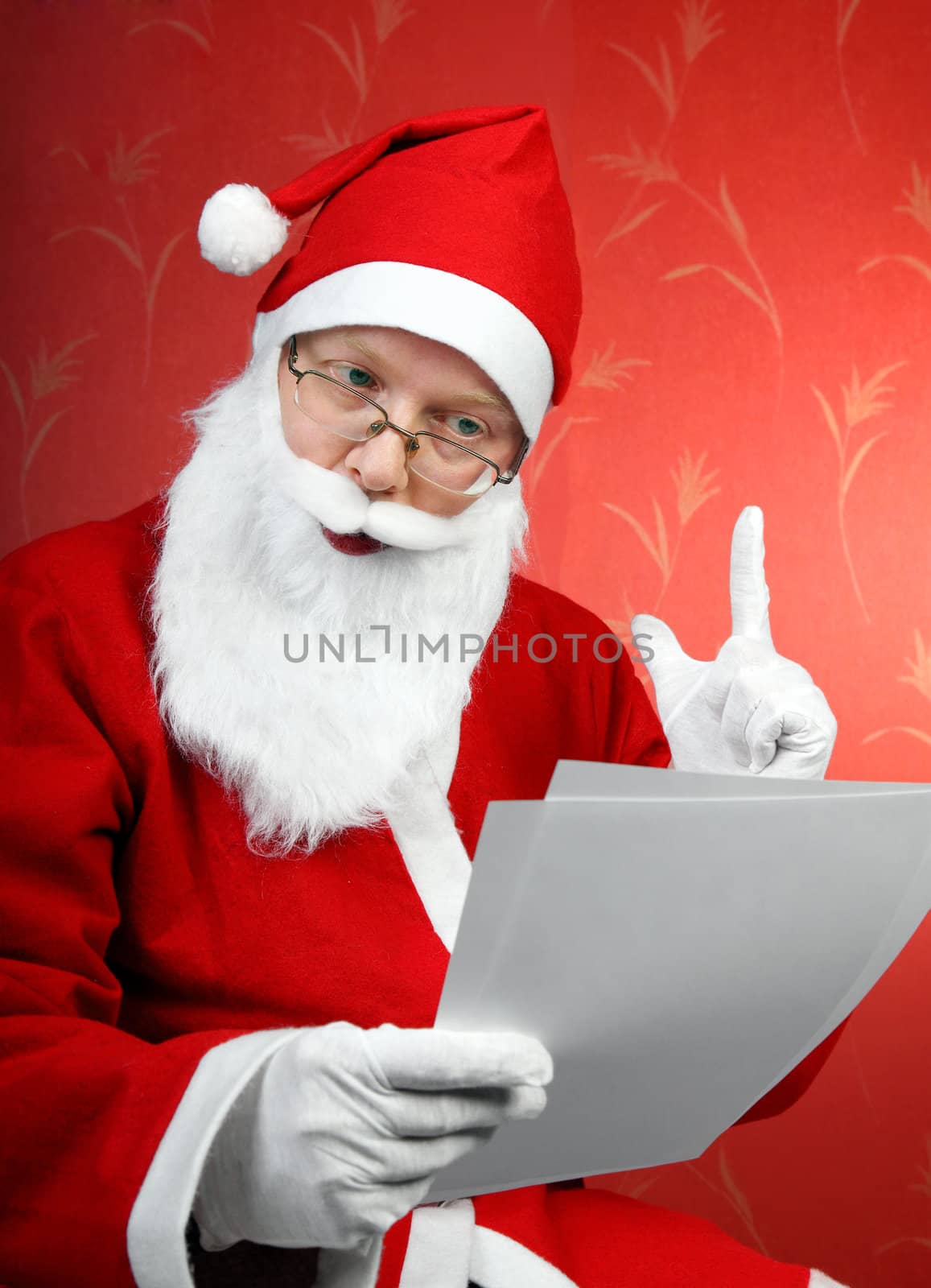 santa claus get a letter by sabphoto