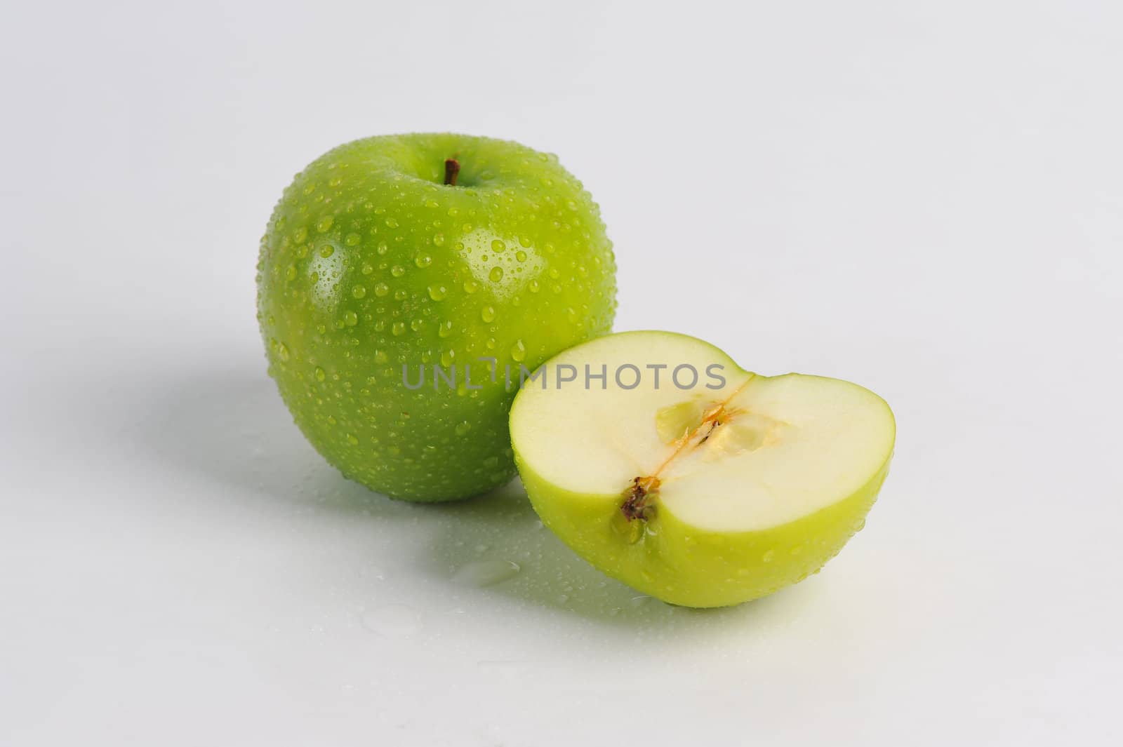 green apple can be cooked in a variety of foods