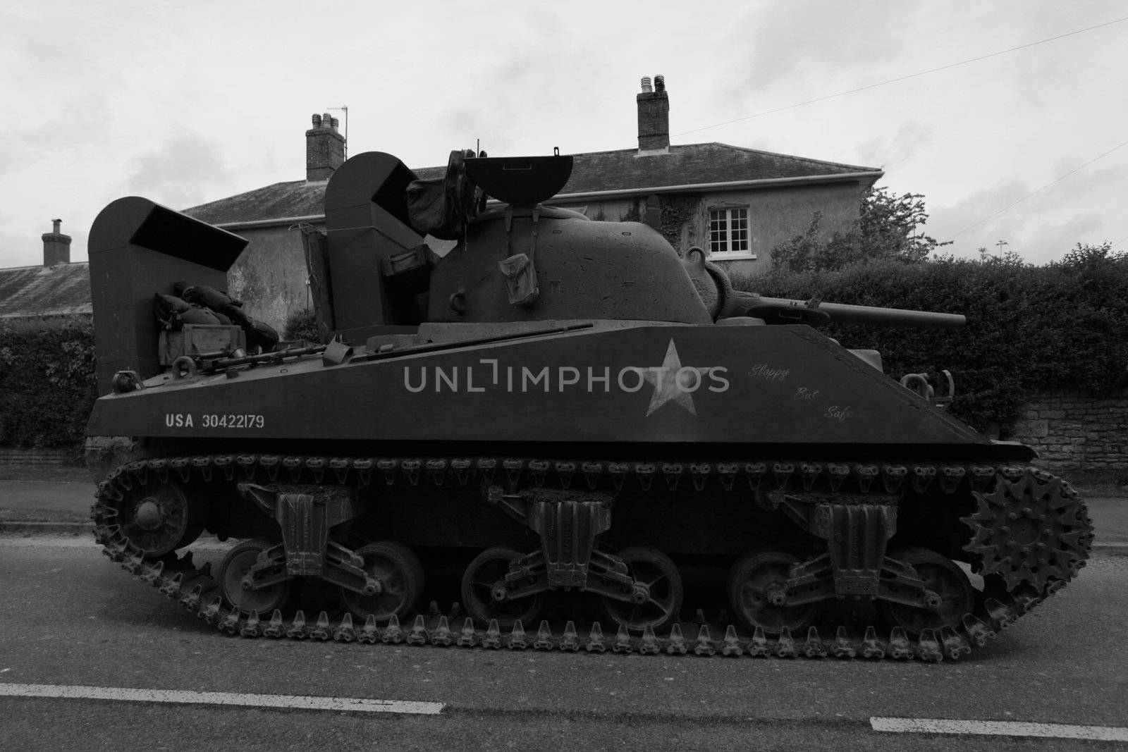 World War 2 Tank by olliemt