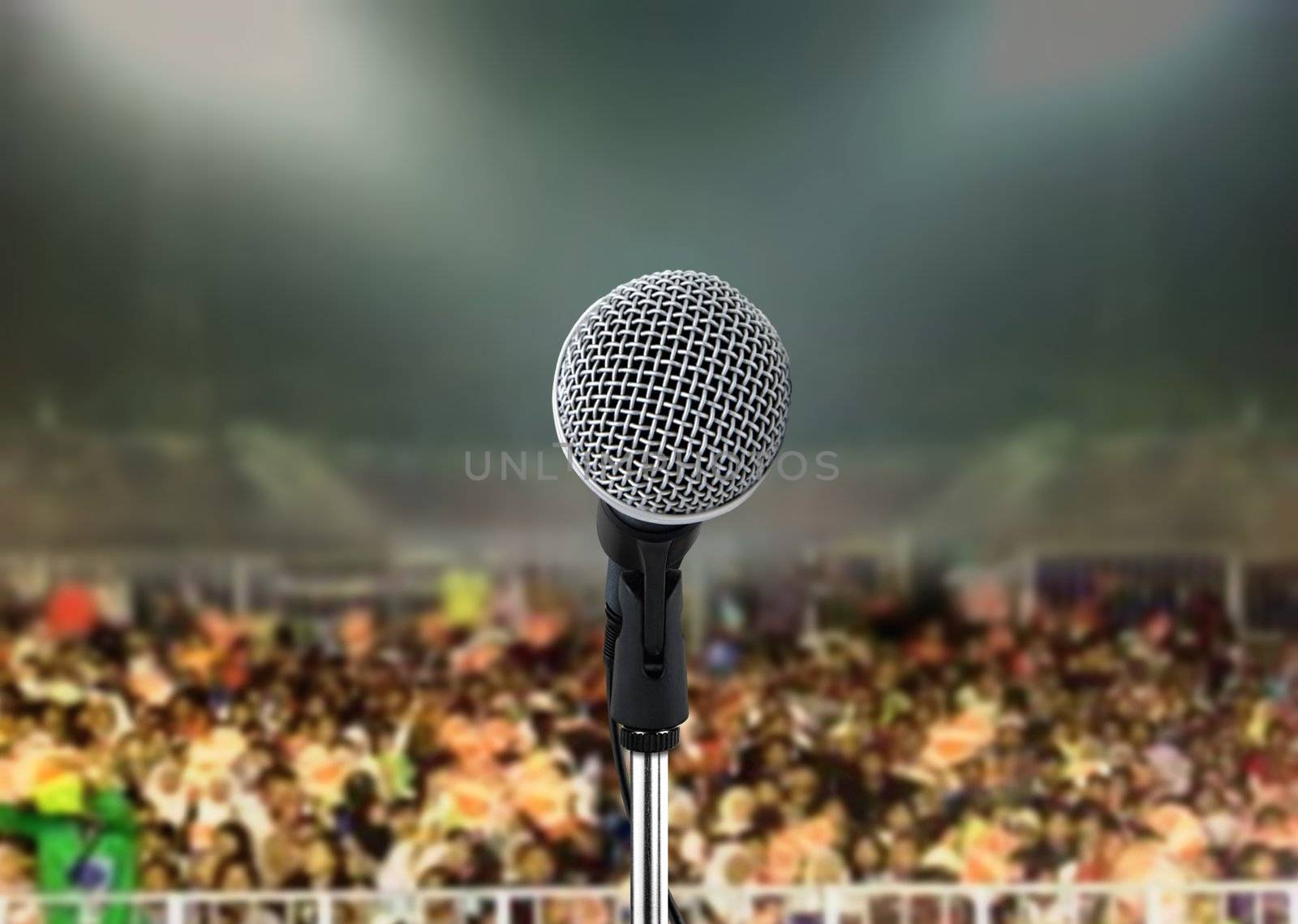 Microphone in live concert by razihusin