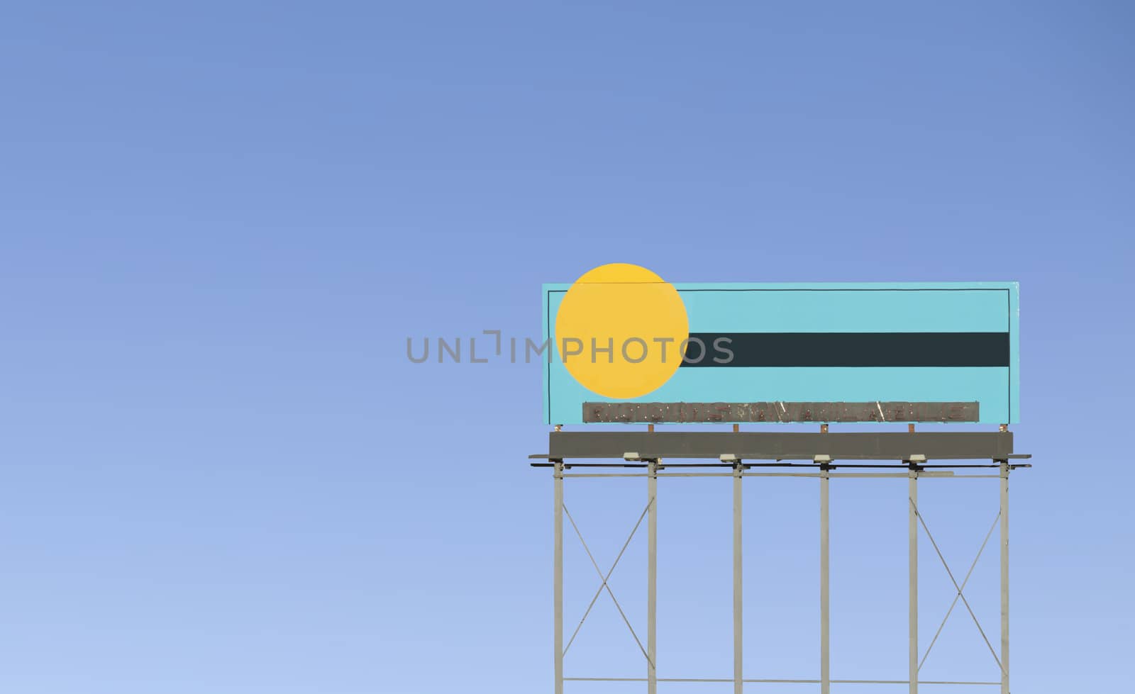 A clean blank billboard.