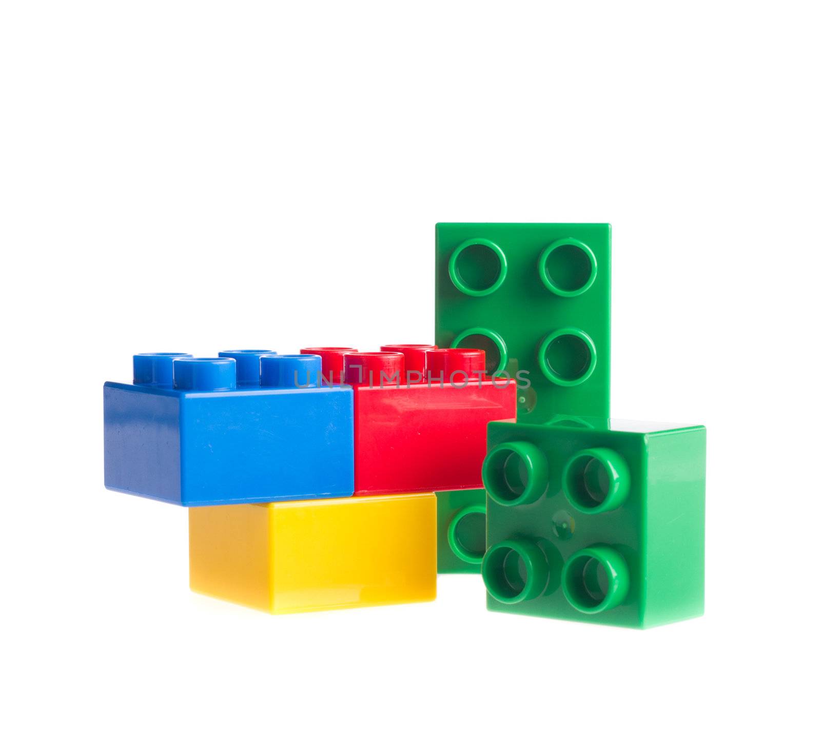 plastic building blocks by tehcheesiong