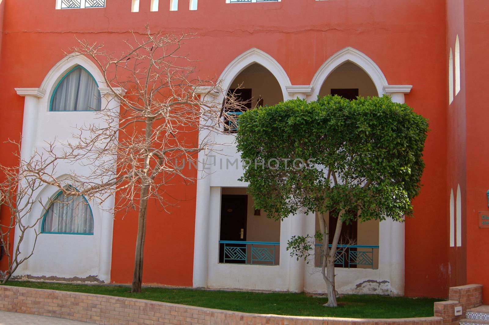 Arabic architecture; courtyard of villa in Egypt                