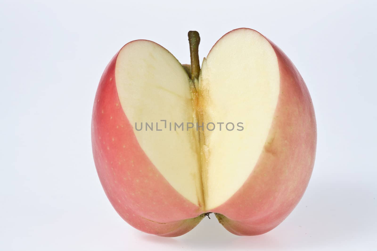 cleave red apple