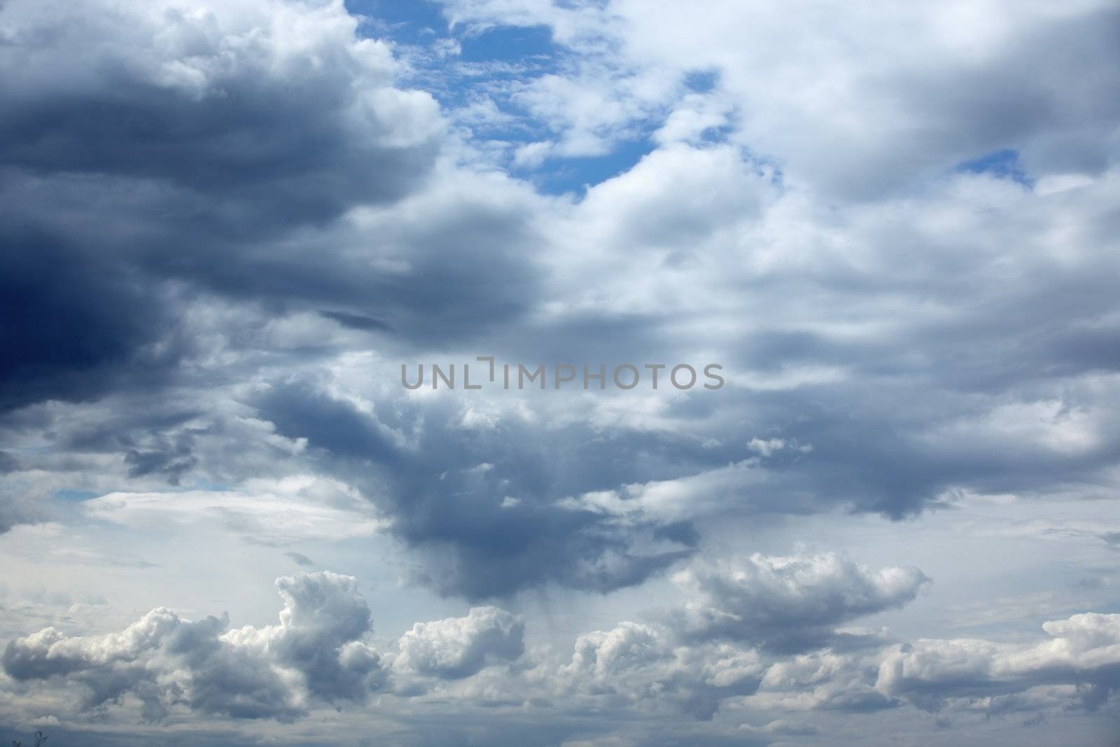 Sky with clouds. Natural light and colors