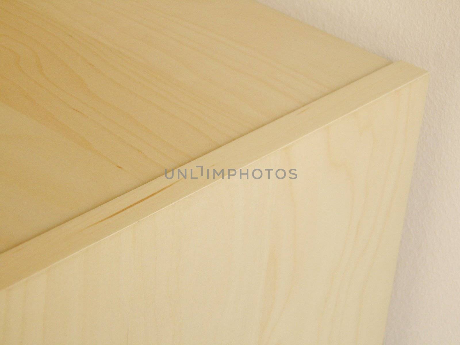 beech wood board bookcase detail