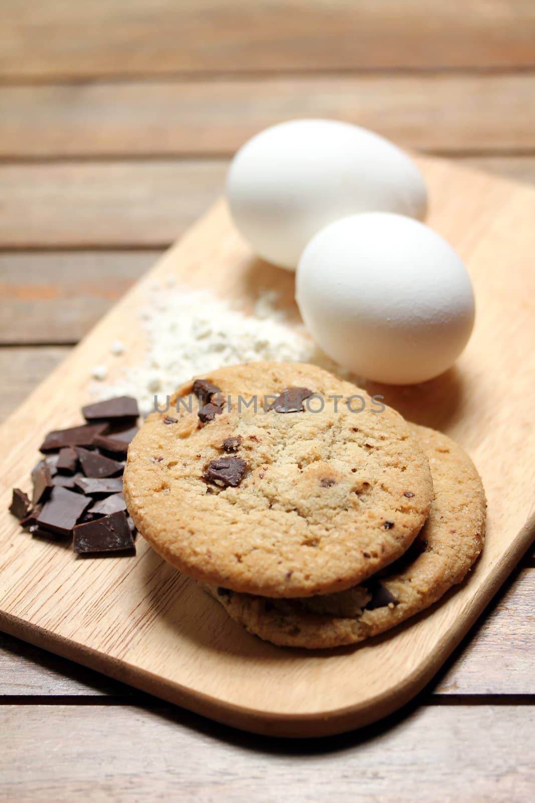 chocolate chip cookie baking