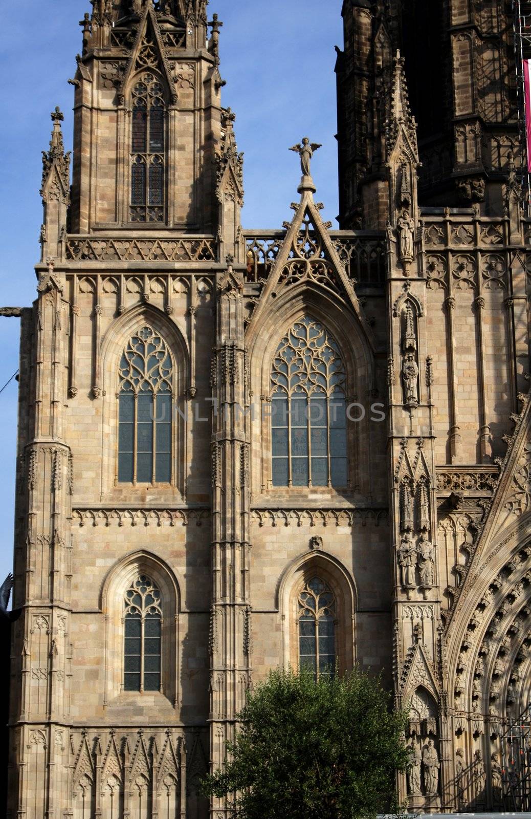 Facade of gothic cathedral Santa Maria del mar in Barcelona, Spain