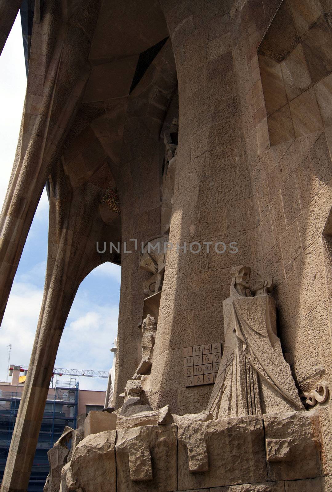 Sagrada Familia by Elet