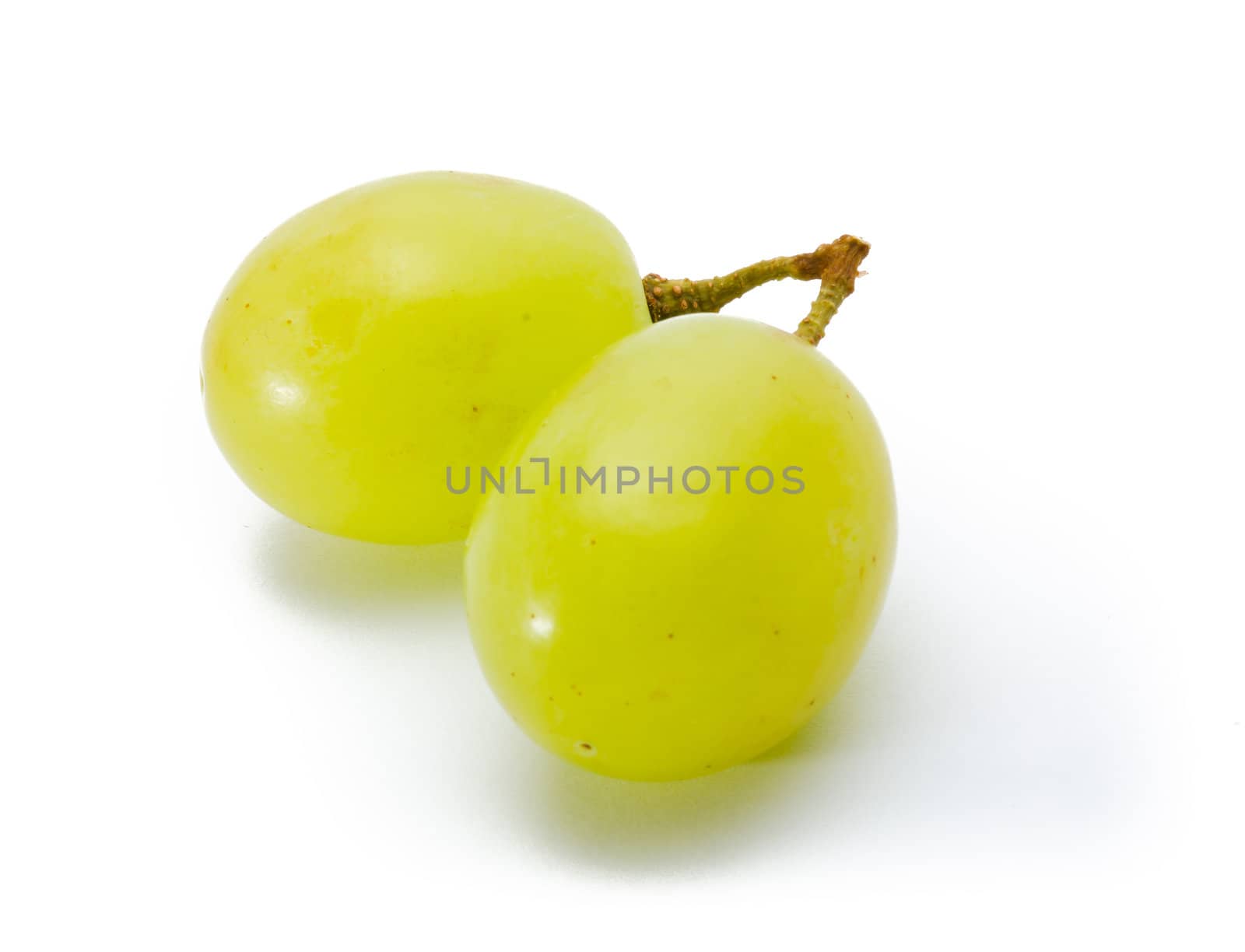 grapes Isolated on the white