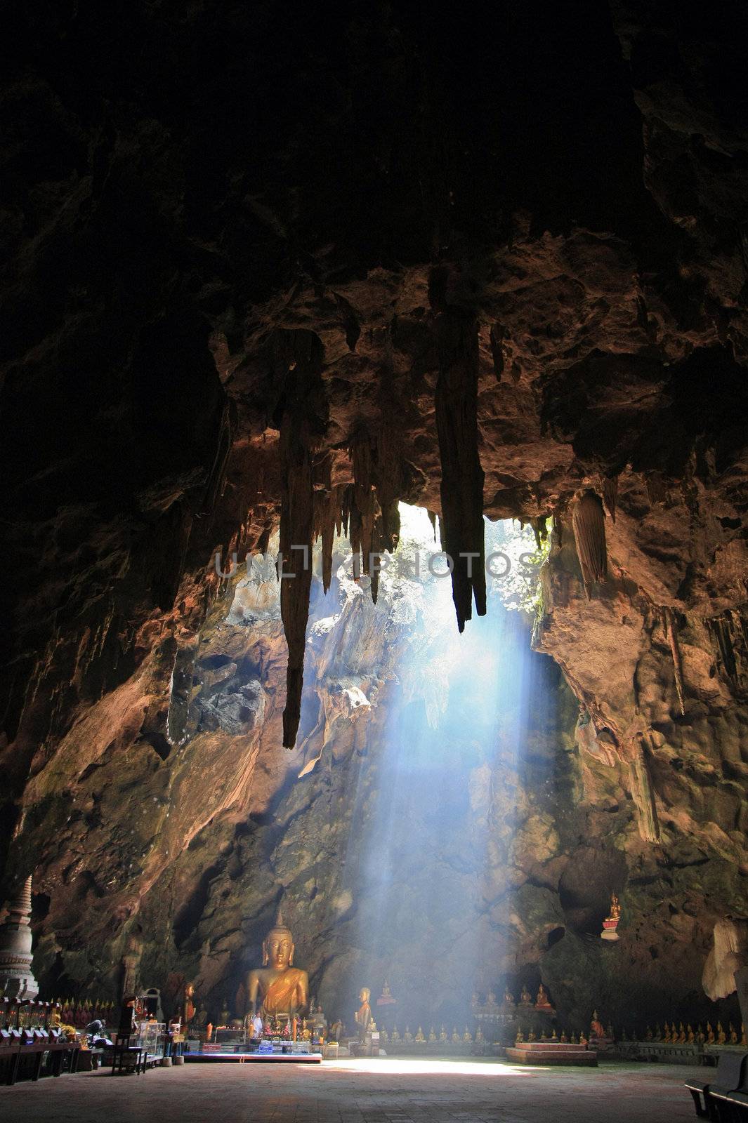 phaya grotto in petchburi, thailand