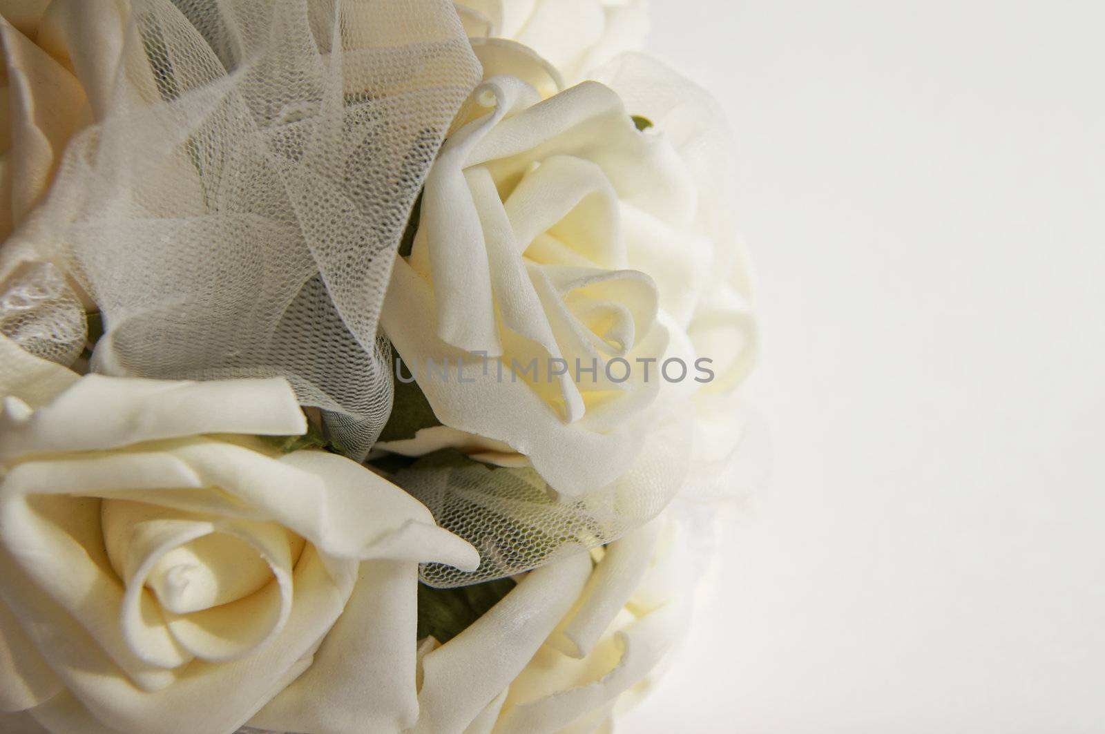 Wedding decoration - white roses bouquet, rings, bride and groom by Elet